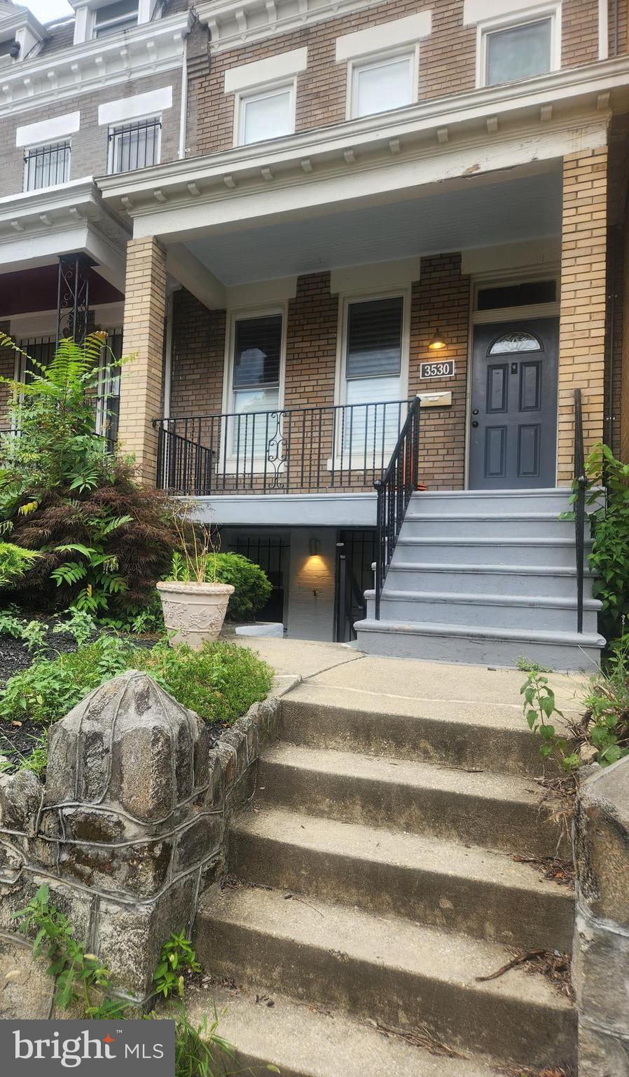 3530 10th Street Northwest Washington, DC 20010 - Photo 2 of 19