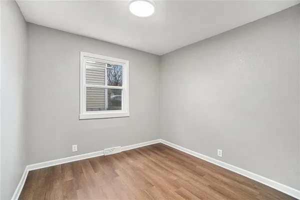 $165,000 | 9034 Grand Avenue, Kansas City, MO 64114