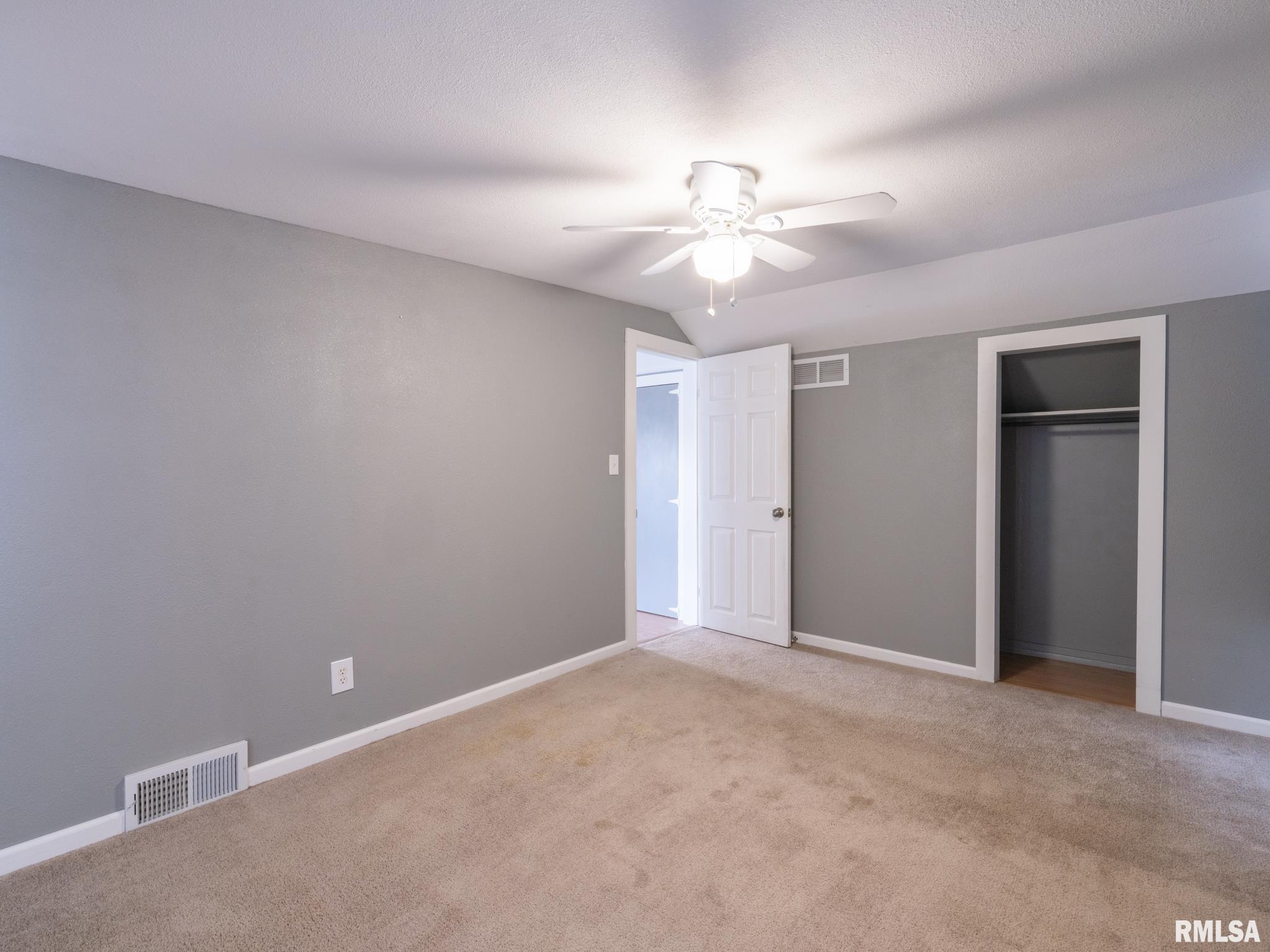 1606 Circle Road Peoria, IL 61604 - Photo 23 of 52