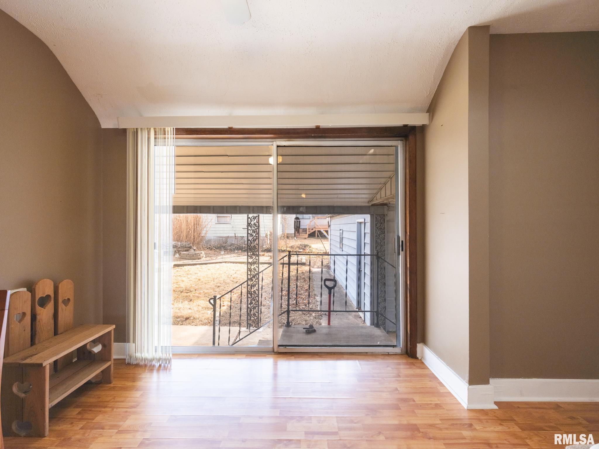 1606 Circle Road Peoria, IL 61604 - Photo 29 of 52