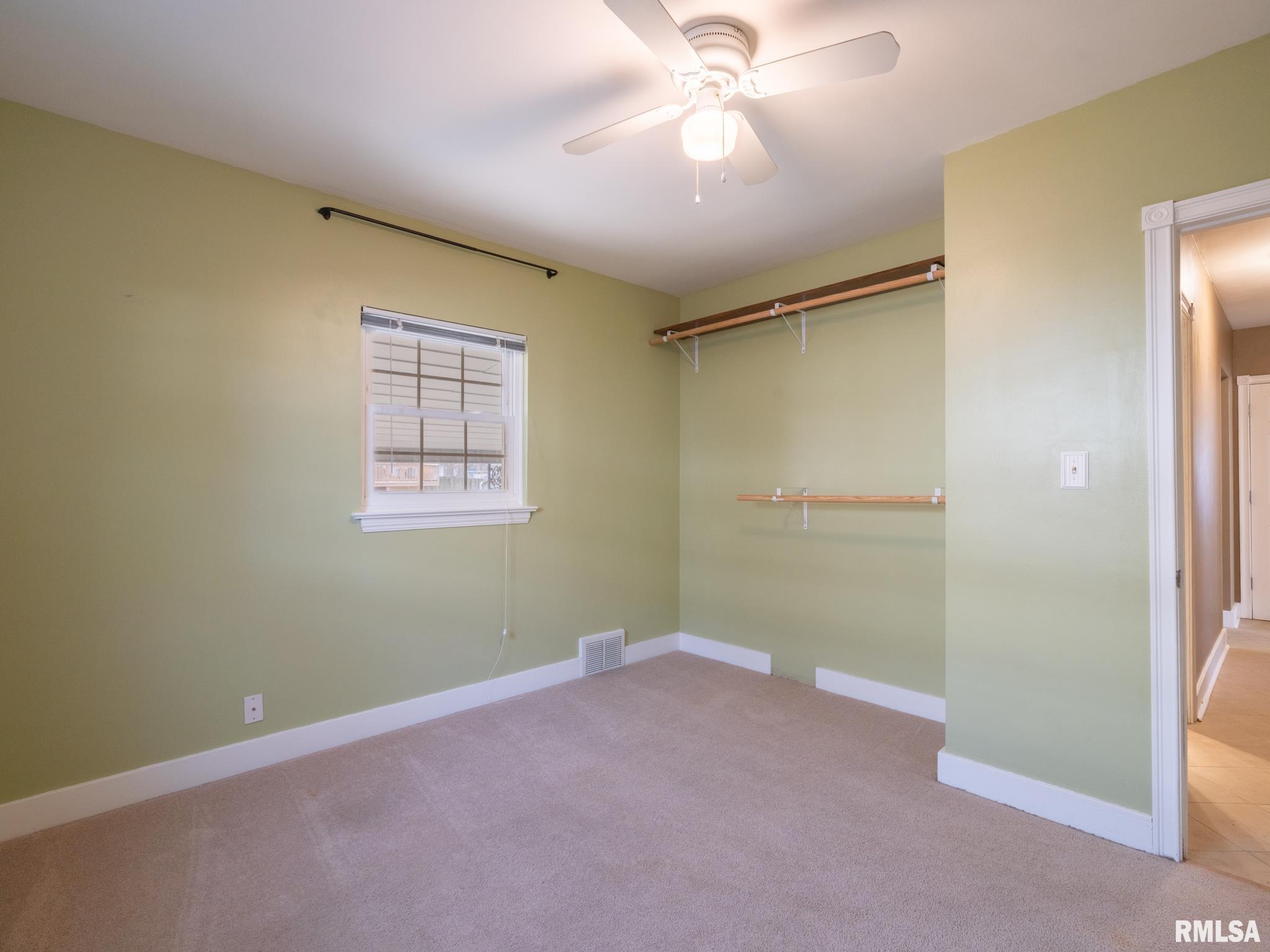 1606 Circle Road Peoria, IL 61604 - Photo 38 of 52