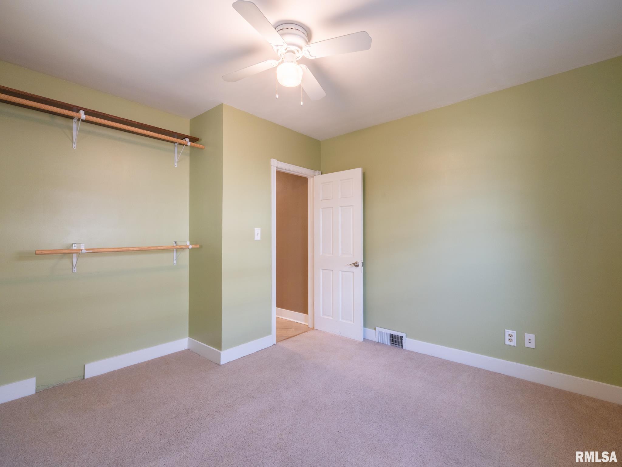 1606 Circle Road Peoria, IL 61604 - Photo 39 of 52