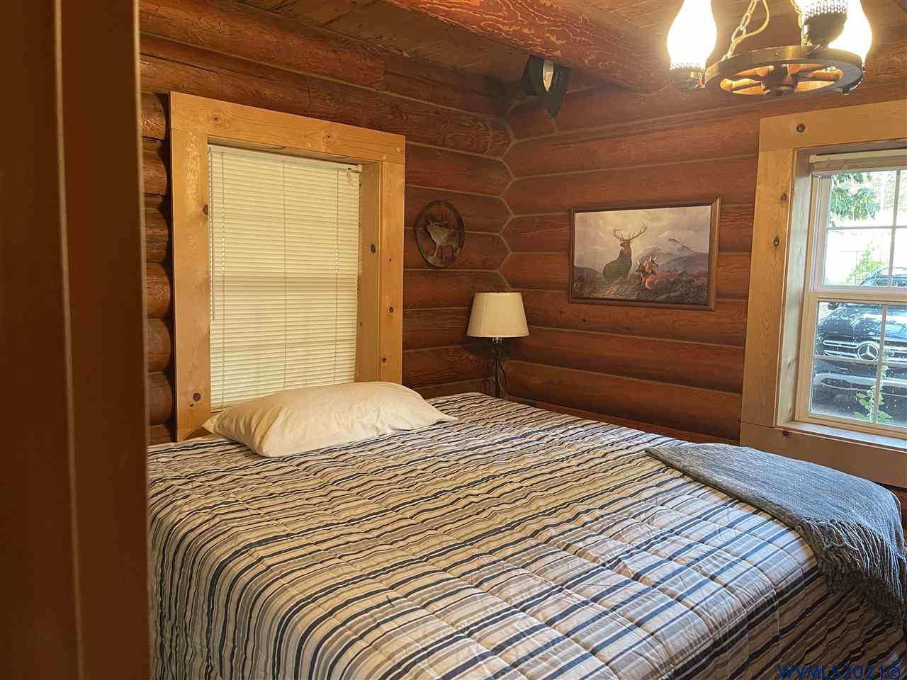 19462 Fern Ridge Road Southeast Stayton, OR 97383 - Photo 5 of 42 Gallery Image 5