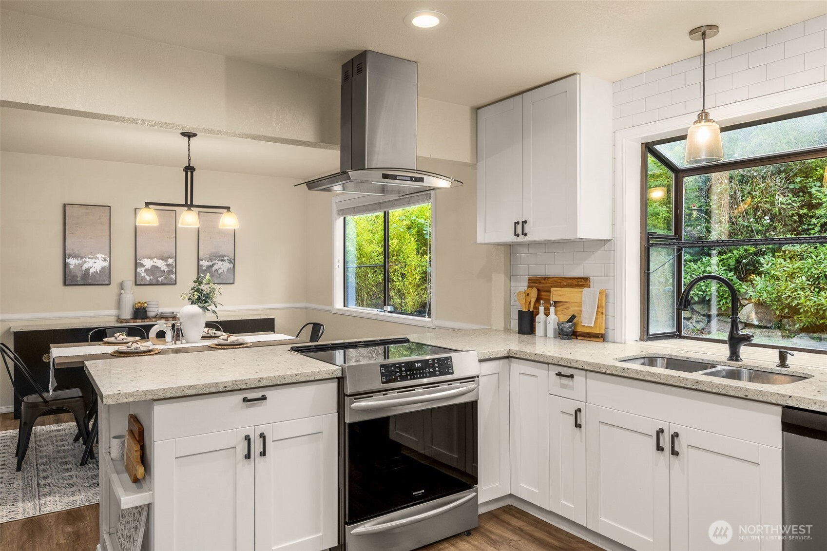 17021 76th Avenue West Edmonds, WA 98026 - Photo 9 of 36