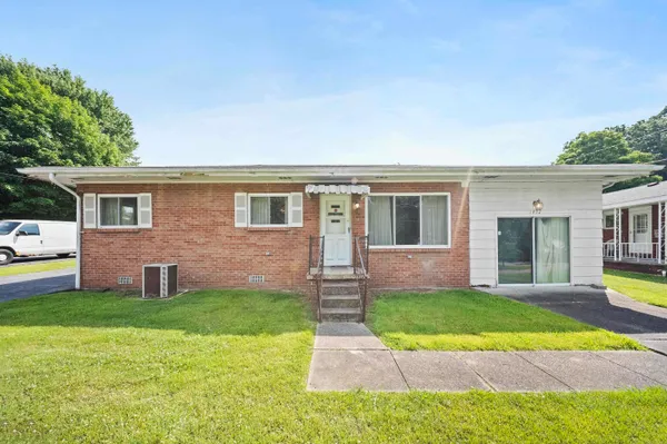 $79,500 | 1412 Walnut Street, Flatwoods, KY 41139