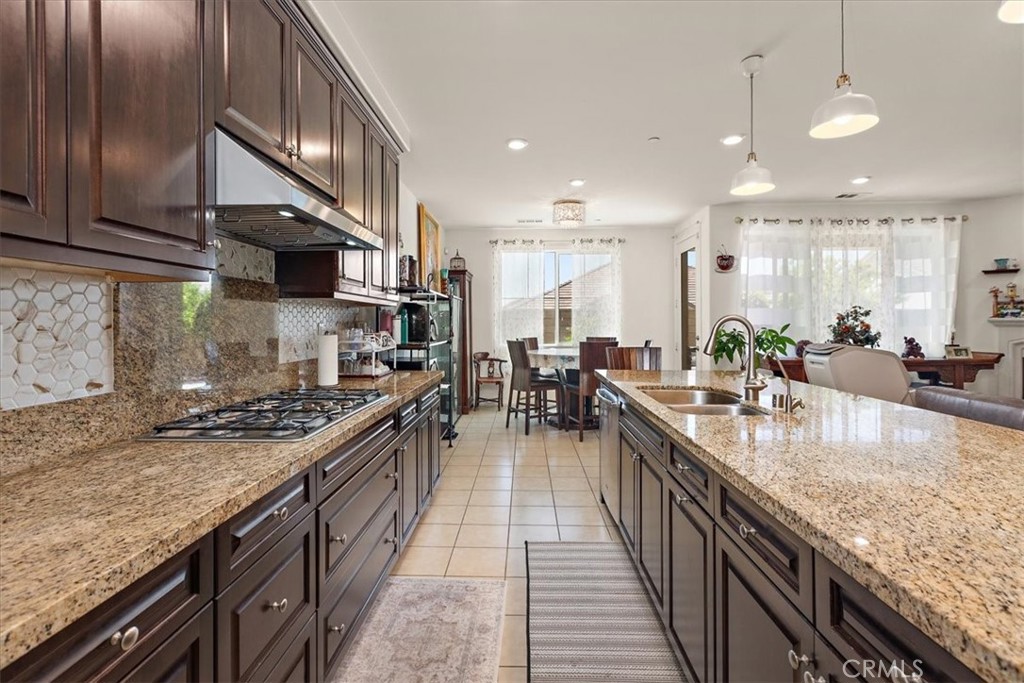 13255 Winslow Drive Rancho Cucamonga, CA 91739 - Photo 9 of 41