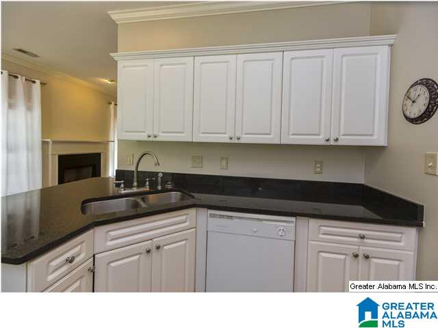 113 Amanda Place Pelham, AL 35124 - Photo 8 of 28