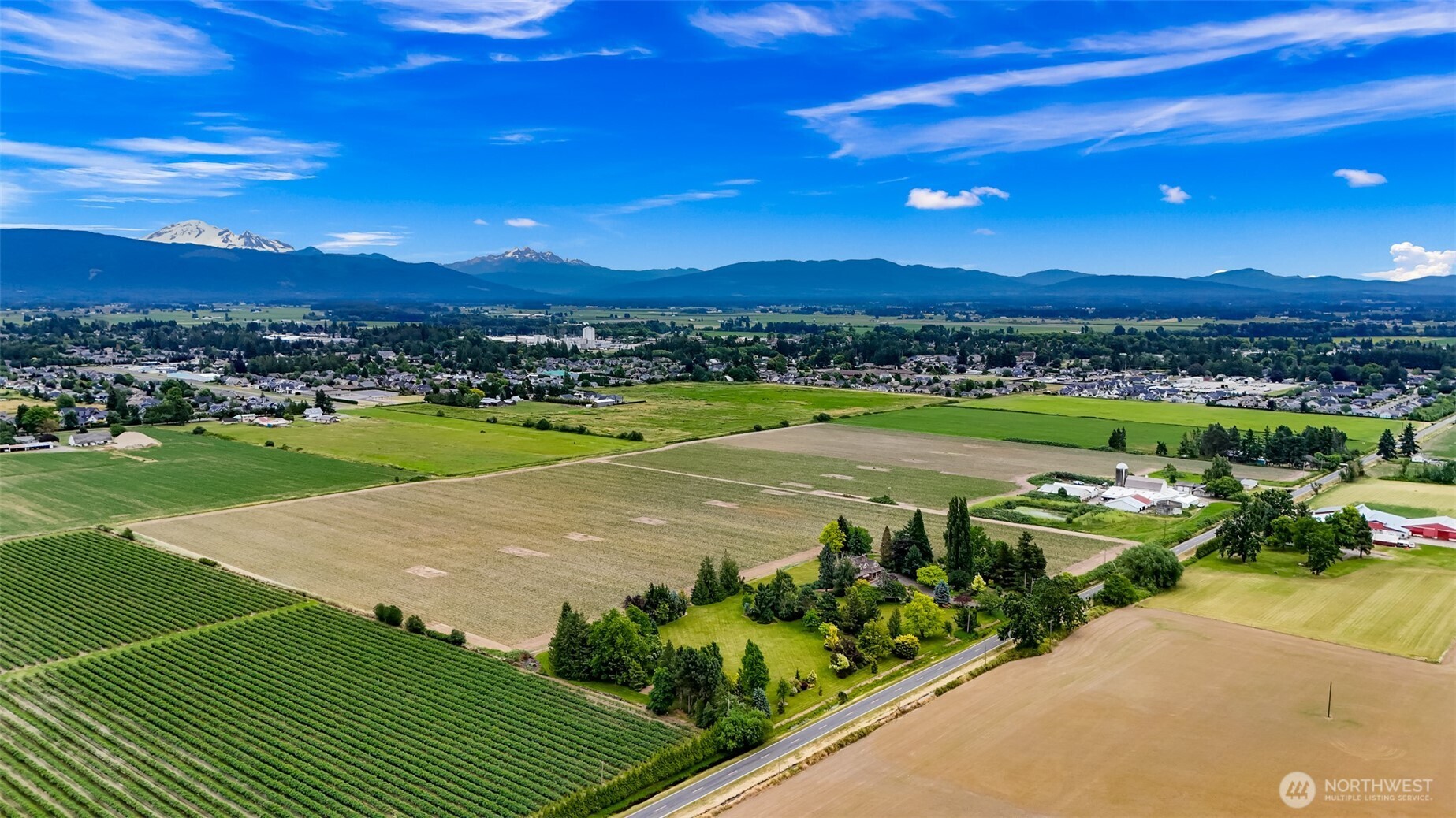 8634 Double Ditch Road Lynden, WA 98264 - Photo 22 of 40 a view of a city