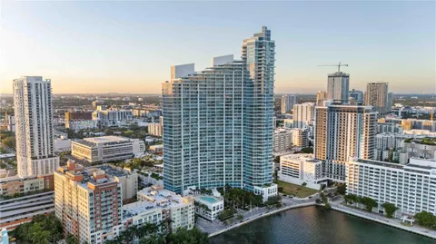 $1,399,000 | 2020 North Bayshore Drive, Unit 2401, Miami, FL 33137