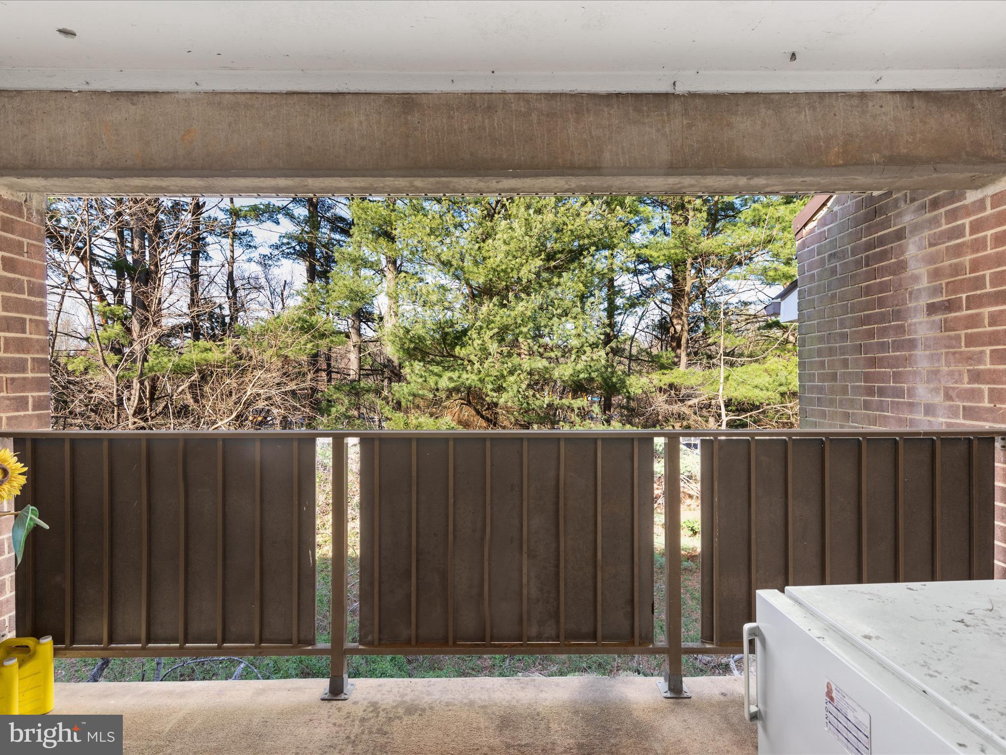 1404 Northgate Square, Unit 140422B Reston, VA 20190 - Photo 18 of 21 Top level unit