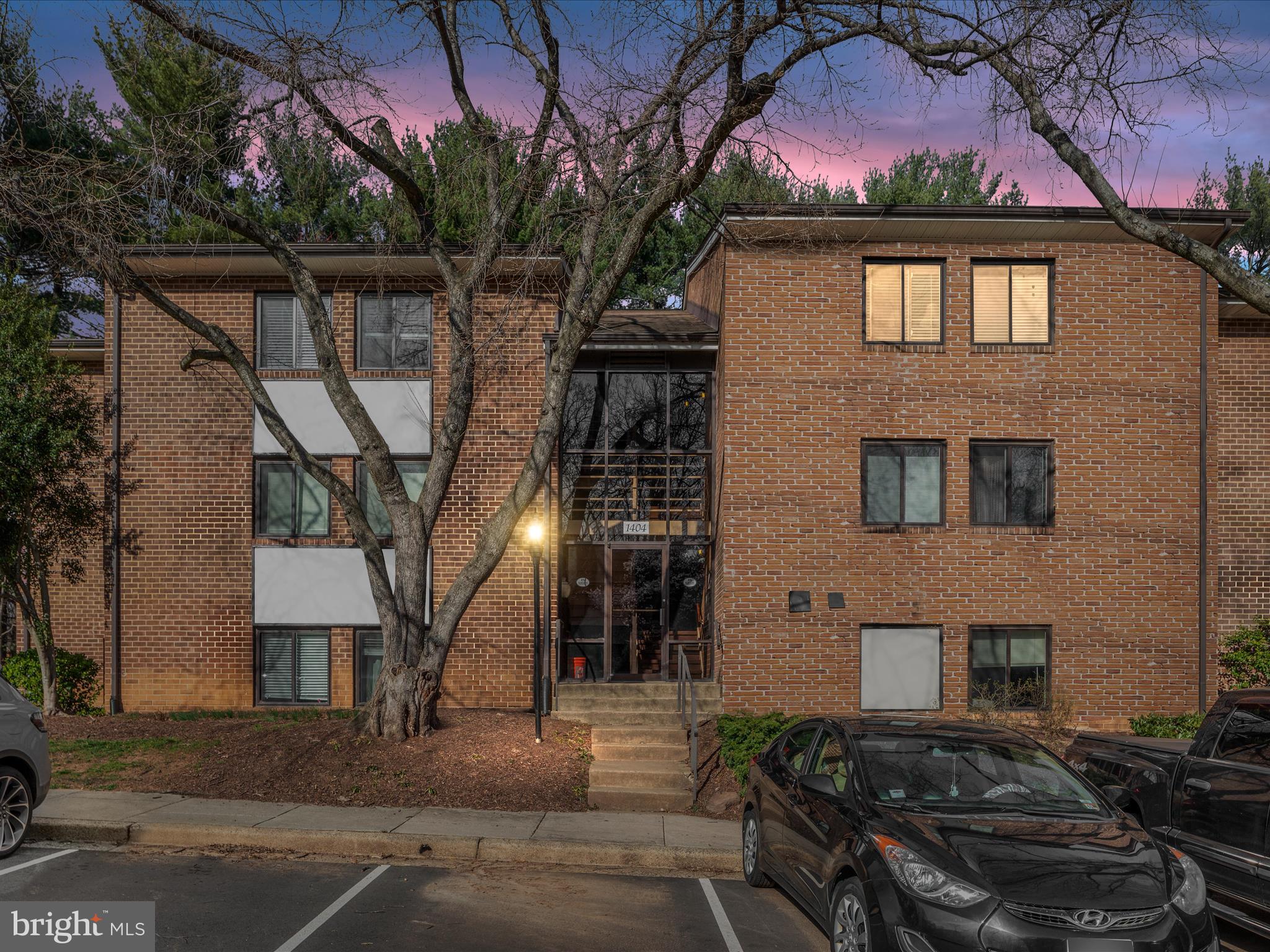 1404 Northgate Square, Unit 140422B Reston, VA 20190 - Photo 2 of 21 Lovely in the evening!