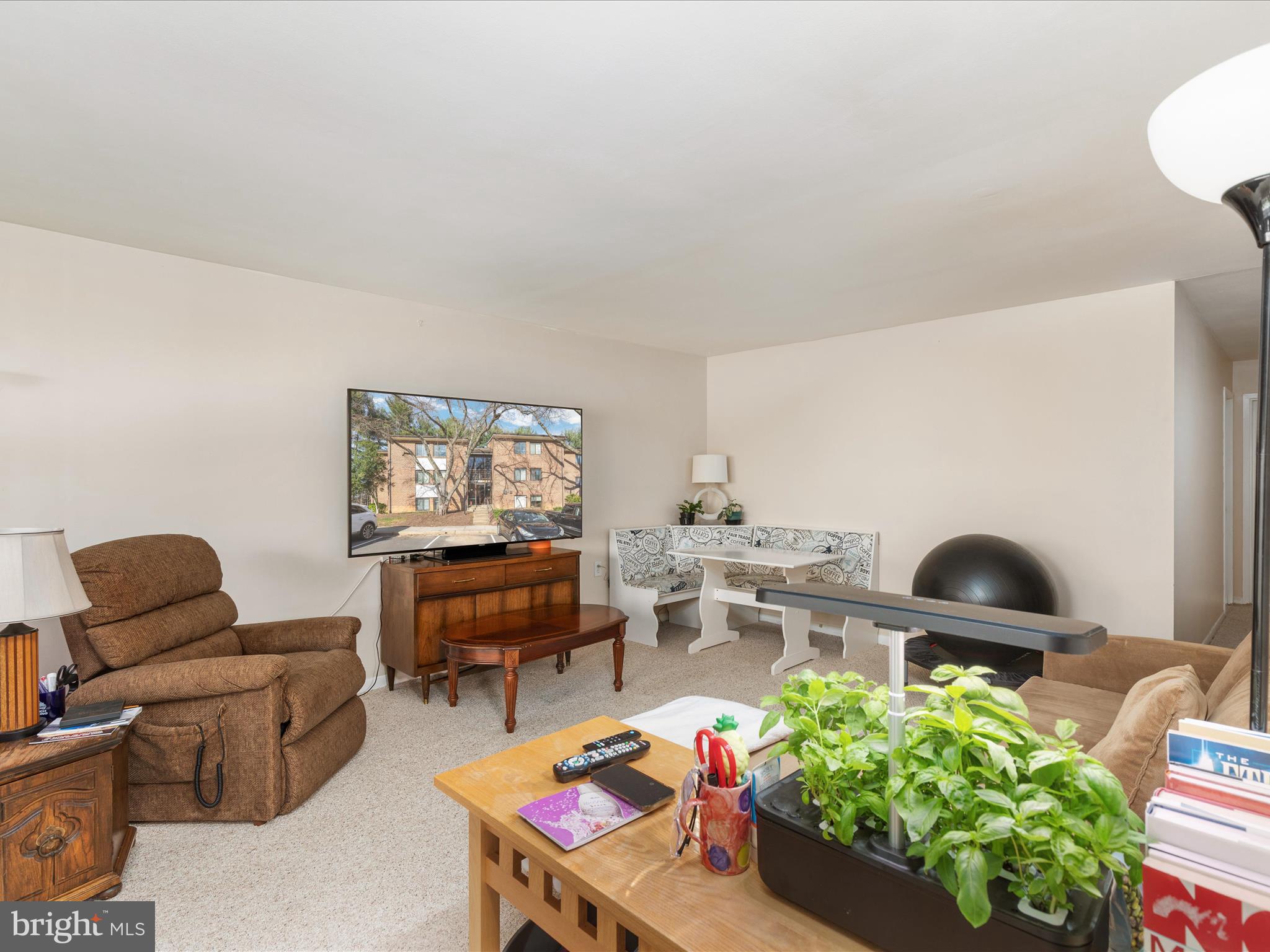 1404 Northgate Square, Unit 140422B Reston, VA 20190 - Photo 5 of 21 Great layout