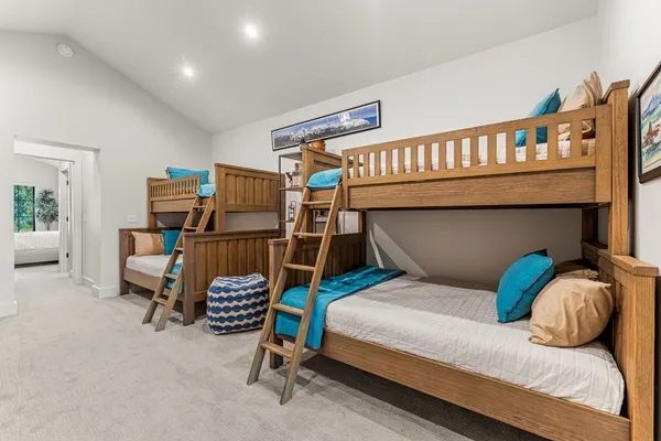 $2,450,000 | 326 Sunshine Drive, McCall, ID 83638