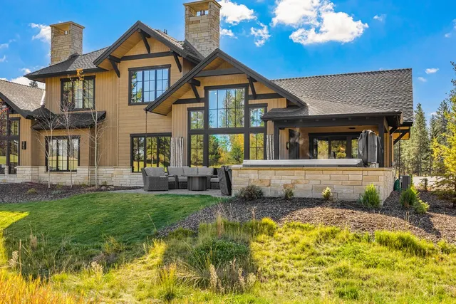 $2,450,000 | 326 Sunshine Drive, McCall, ID 83638