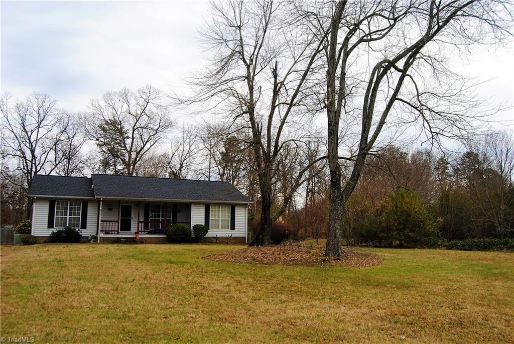 3150 Dillon Road Jamestown, NC 27282 - Photo 1 of 15 Gallery Image 1