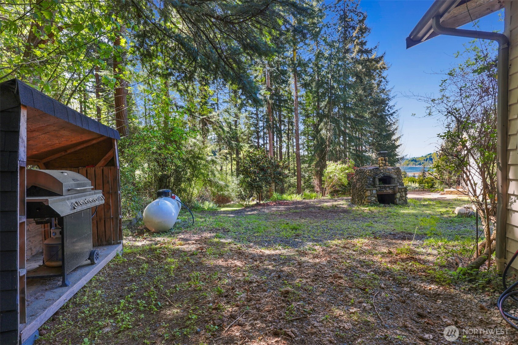 7777 Hellman Road Clinton, WA 98236 - Photo 31 of 40