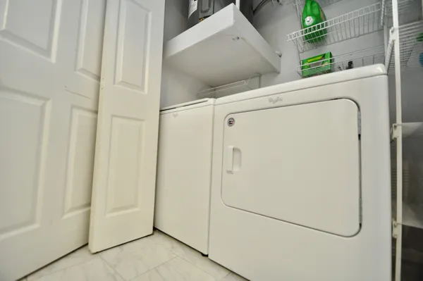 $1,650 | 3231 Allen Parkway, Unit 6102, Houston, TX 77019