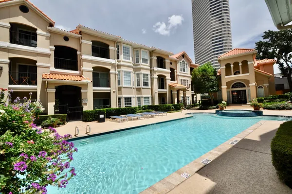 $1,650 | 3231 Allen Parkway, Unit 6102, Houston, TX 77019