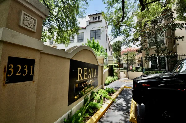 $1,650 | 3231 Allen Parkway, Unit 6102, Houston, TX 77019