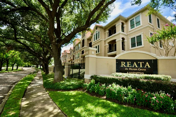 $1,650 | 3231 Allen Parkway, Unit 6102, Houston, TX 77019