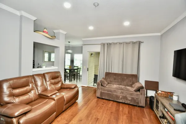$1,650 | 3231 Allen Parkway, Unit 6102, Houston, TX 77019