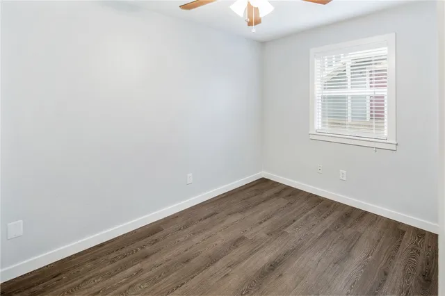 $1,300 | 405 Manuel Drive, Unit B, College Station, TX 77840