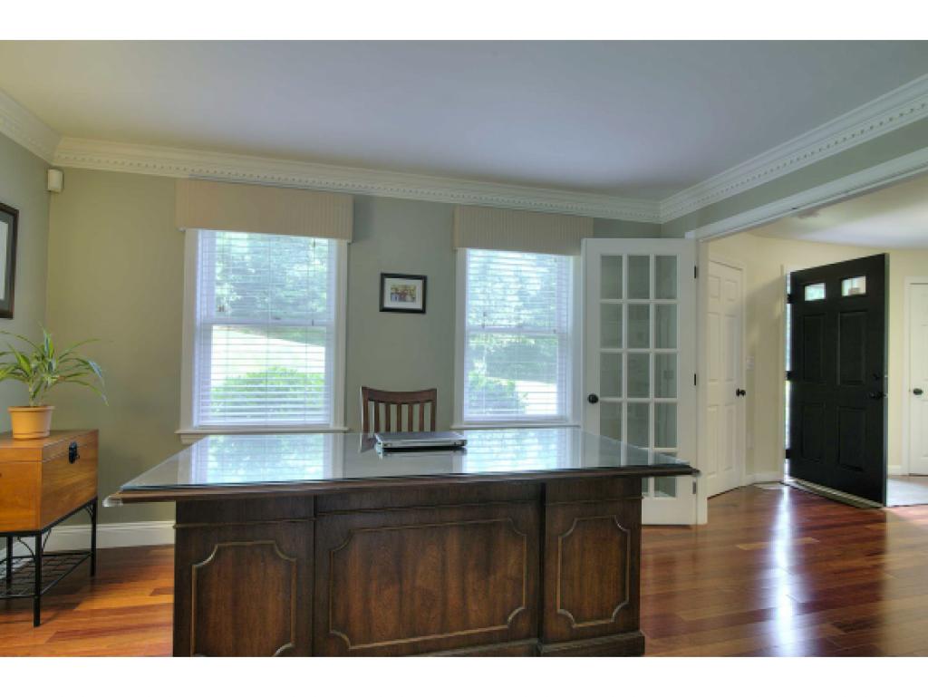 4 Campbell Road Bedford, NH 03110 - Photo 18 of 36 Gallery Image 18