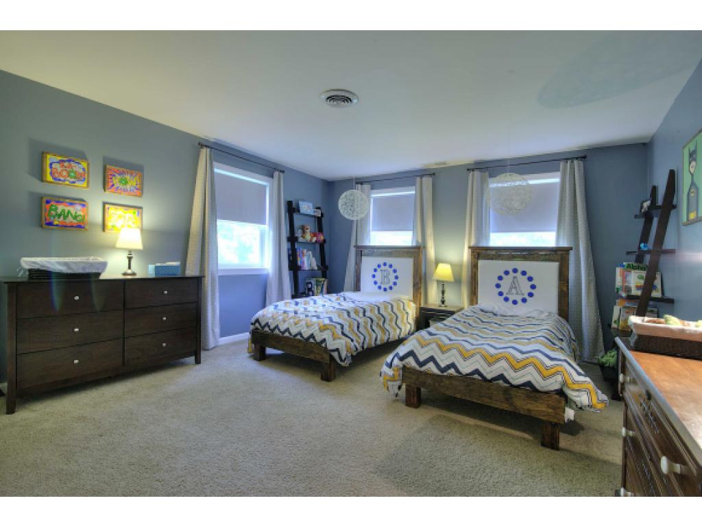 4 Campbell Road Bedford, NH 03110 - Photo 26 of 36 Gallery Image 26