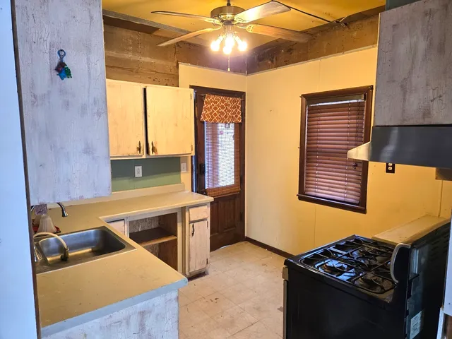 $100,000 | 201 Woodruff Street, Marseilles, IL 61341