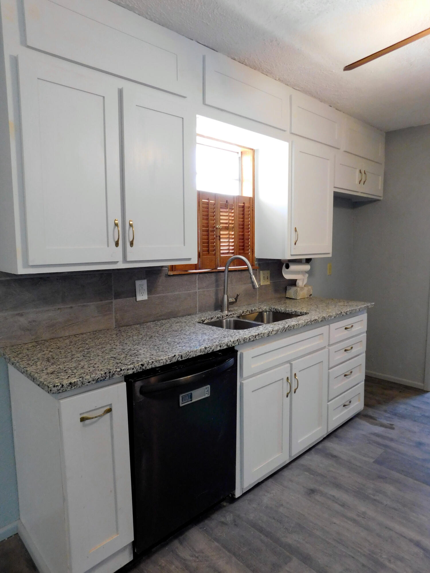 903 West 8th Street Muleshoe, TX 79347 - Photo 6 of 17 DSCN2595