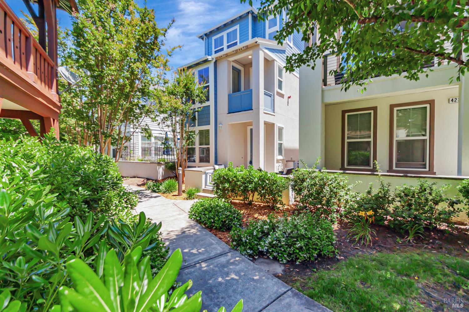 4242 Streamside Drive Santa Rosa, CA 95409 - Photo 3 of 29 front view of a house with a yard