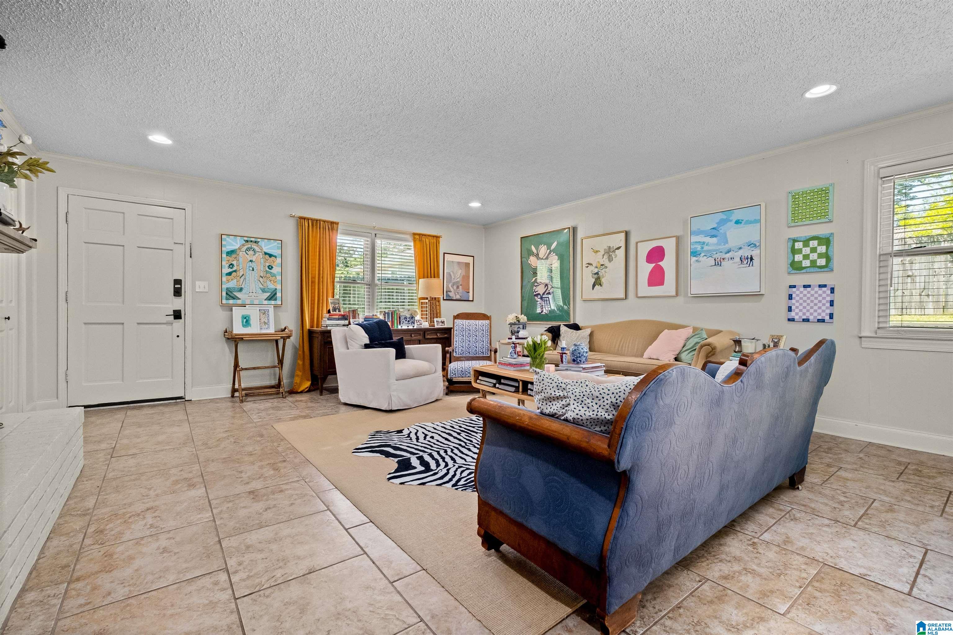3036 Greenview Road Birmingham, AL 35243 - Photo 5 of 41