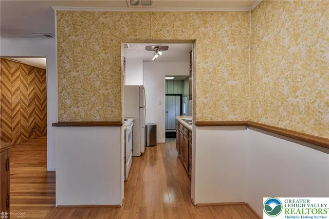 $2,000 | 1557 Greenview Drive, Bethlehem, PA 18018