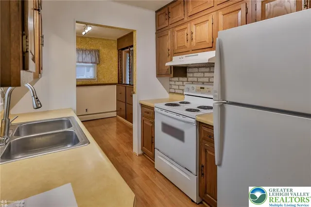 $2,000 | 1557 Greenview Drive, Bethlehem, PA 18018