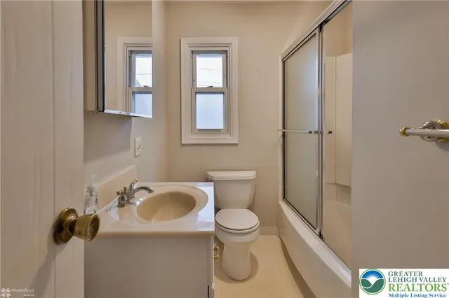 $2,000 | 1557 Greenview Drive, Bethlehem, PA 18018