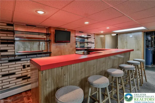 $2,000 | 1557 Greenview Drive, Bethlehem, PA 18018