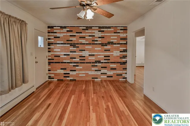 $2,000 | 1557 Greenview Drive, Bethlehem, PA 18018