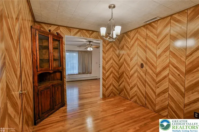 $2,000 | 1557 Greenview Drive, Bethlehem, PA 18018