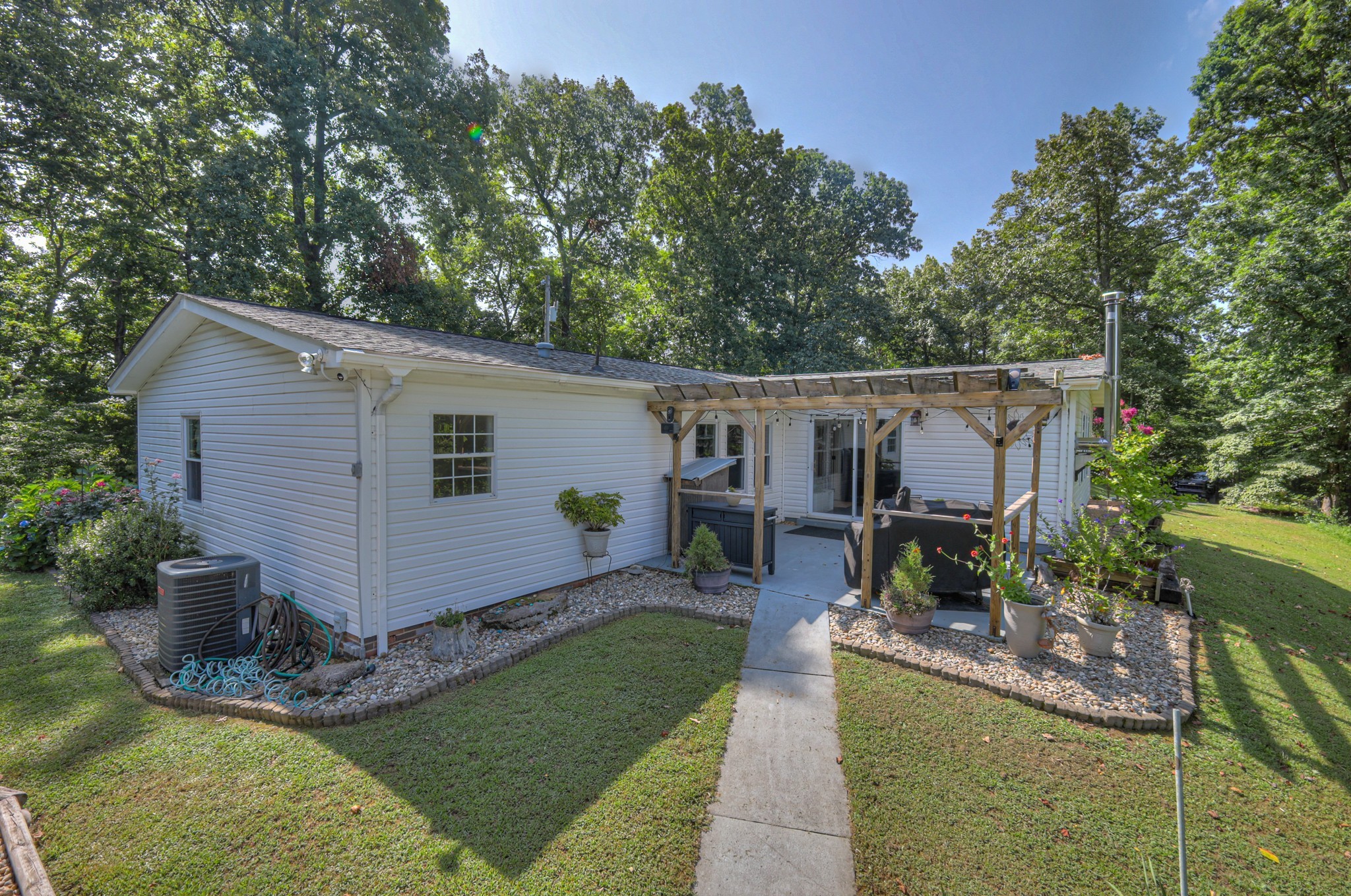 2186 Scribners Mill Road Culleoka, TN 38451 - Photo 4 of 32