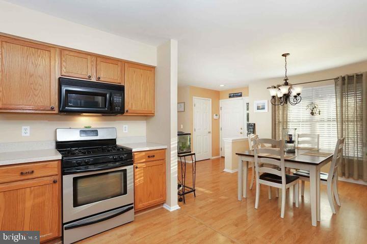 316 Leeward Road Manahawkin, NJ 08050 - Photo 10 of 24