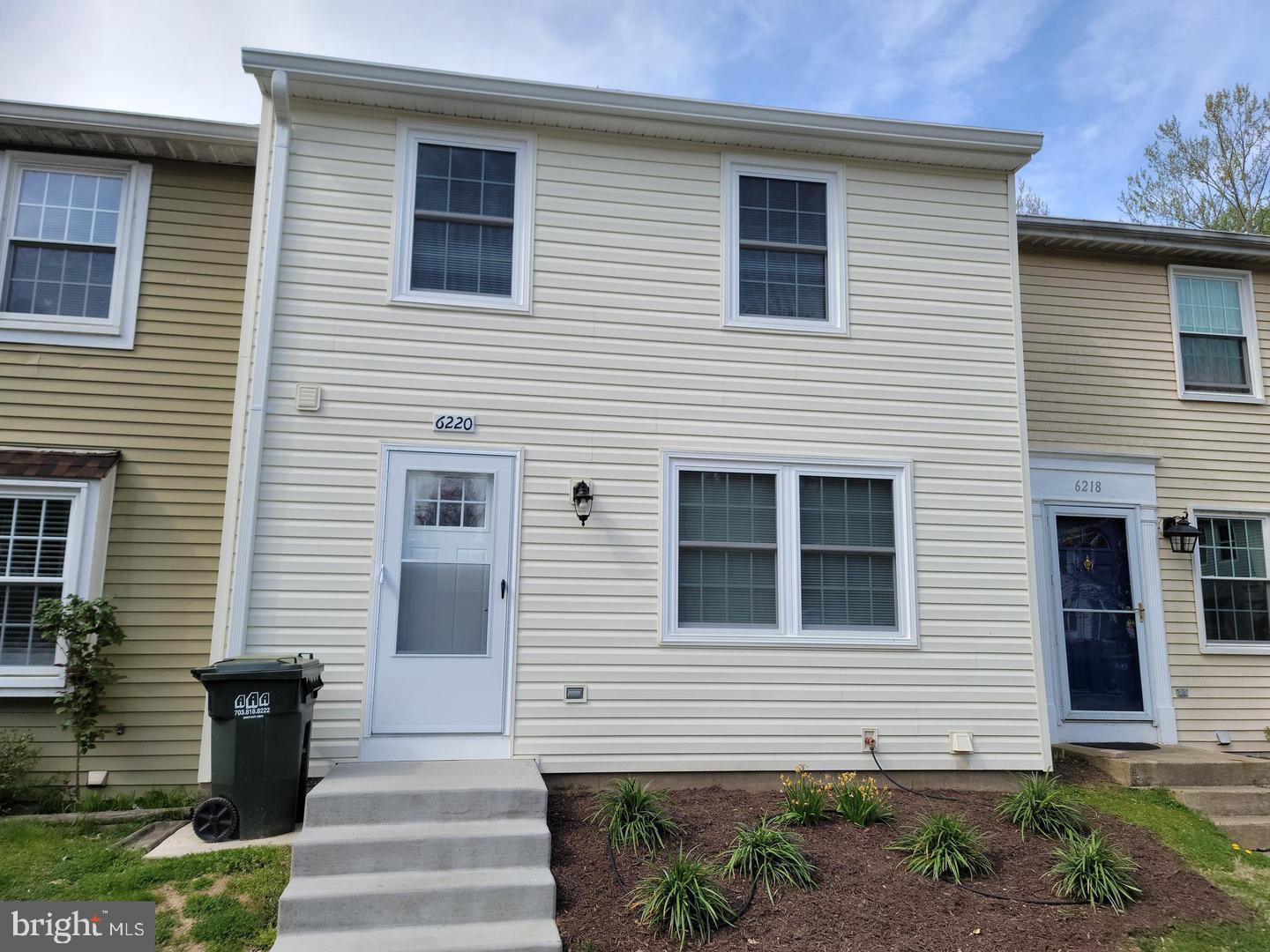 6220 Hillside Road Springfield, VA 22152 - Photo 1 of 23 Welcome to 6220 Hillside Road in West Springfield!