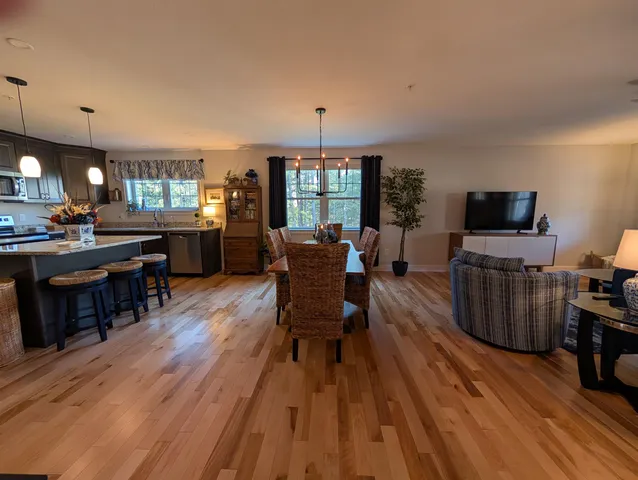 $739,900 | 48 Three Ponds Drive, Brentwood, NH 03833