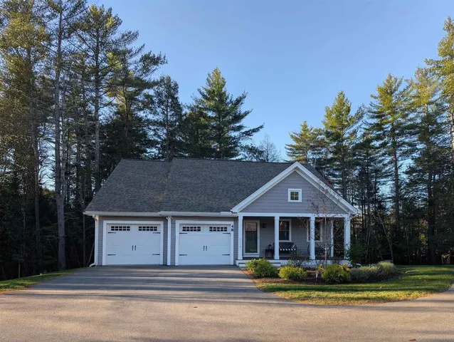 $739,900 | 48 Three Ponds Drive, Brentwood, NH 03833