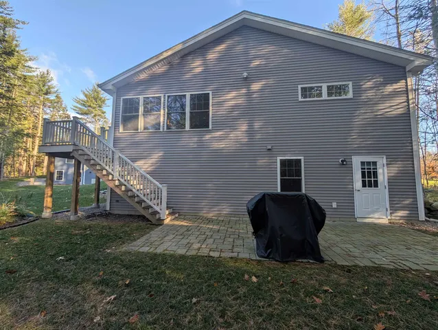 $739,900 | 48 Three Ponds Drive, Brentwood, NH 03833