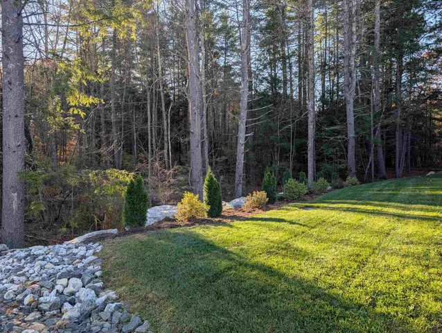 $739,900 | 48 Three Ponds Drive, Brentwood, NH 03833