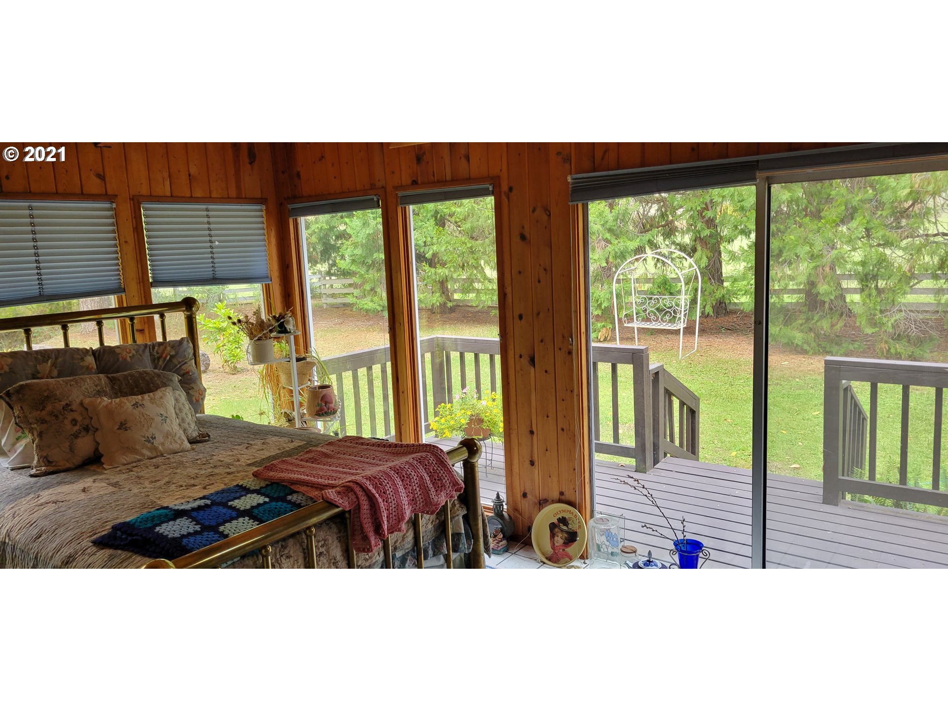 5181 Willis Creek Road Winston, OR 97496 - Photo 15 of 32 Gallery Image 15