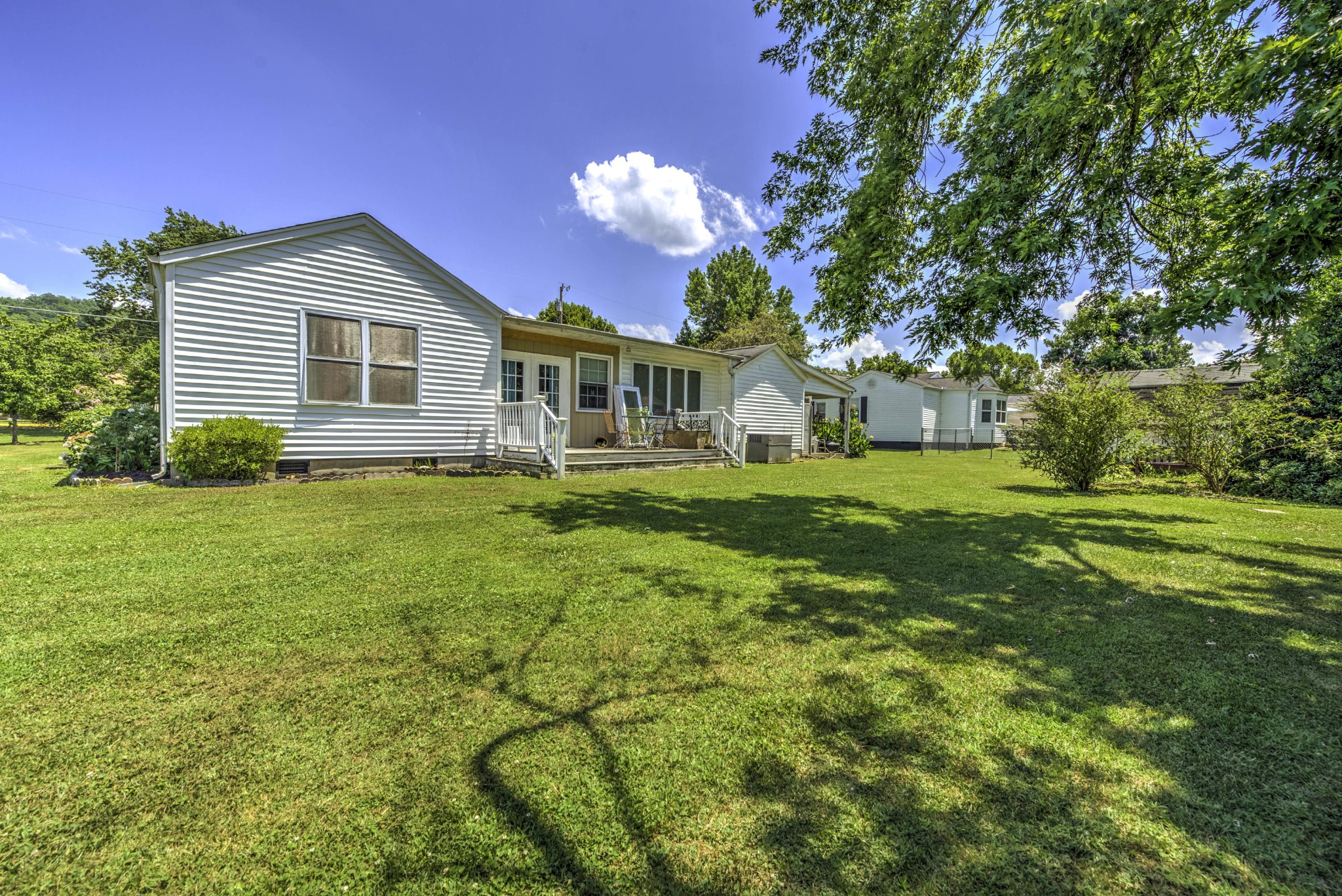 403 Riverside Drive Clinton, TN 37716 - Photo 32 of 32 Gallery Image 32