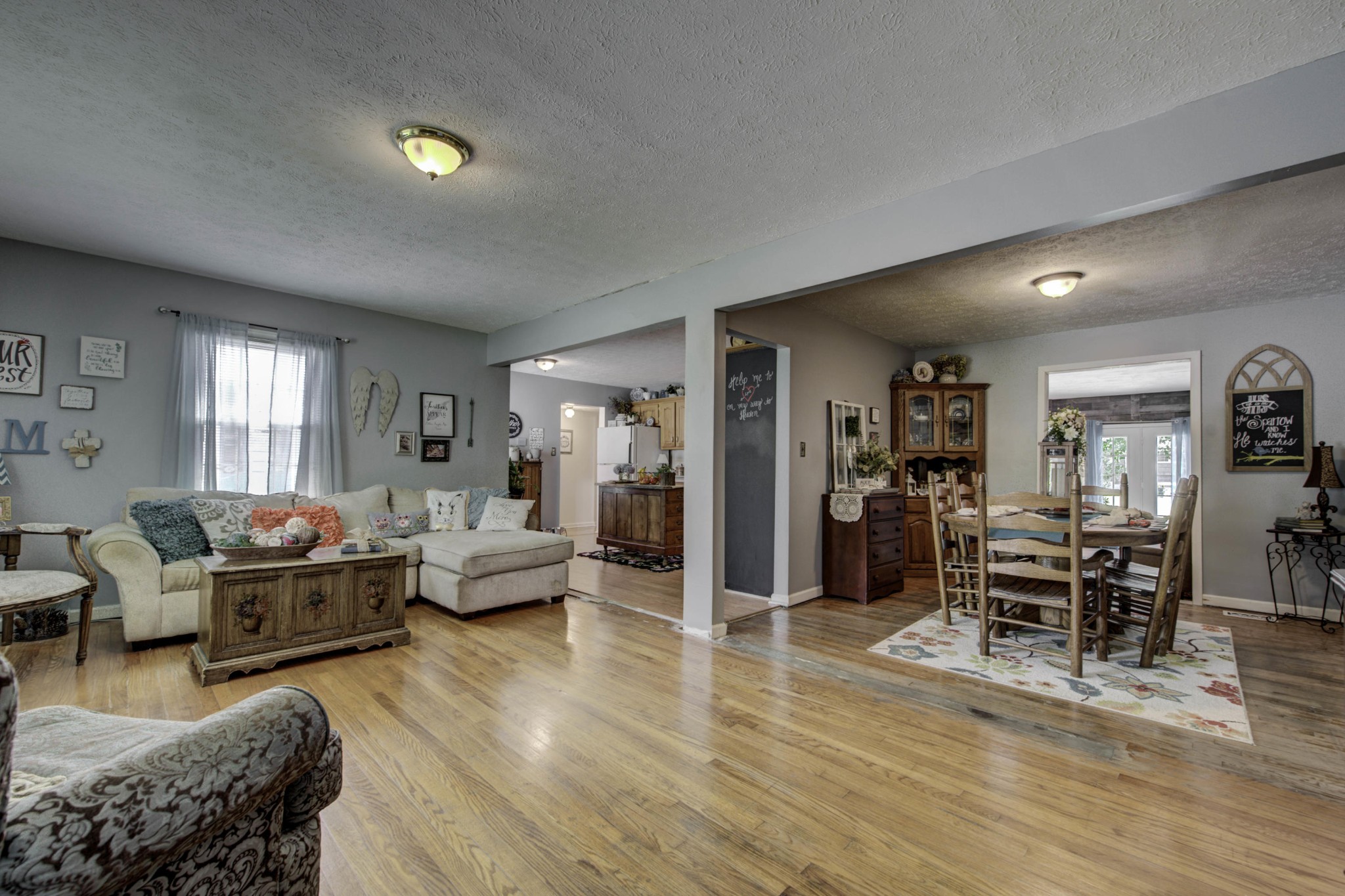 403 Riverside Drive Clinton, TN 37716 - Photo 4 of 32 Gallery Image 4