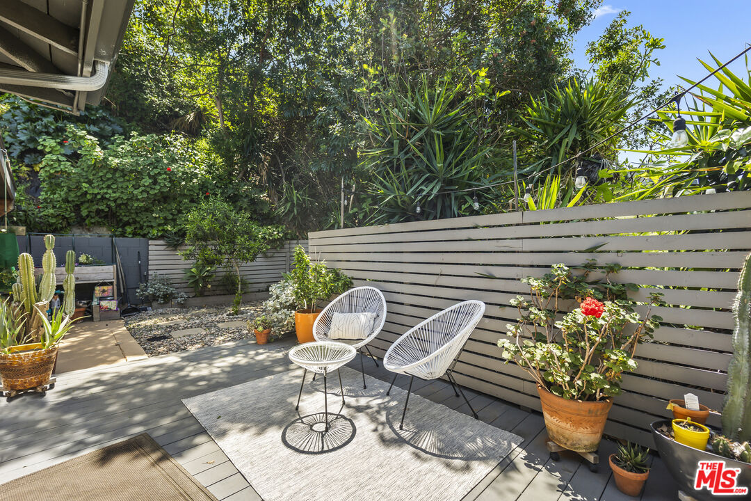 3838 Toland Way Los Angeles, CA 90065 - Photo 23 of 40