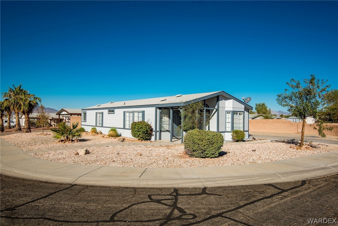 2557 Logan Road Fort Mohave, AZ 86426 - Photo 4 of 47 Gallery Image 4